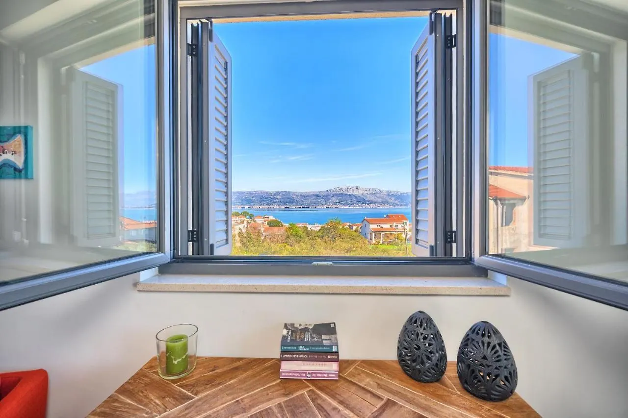 Villa Ming - Pool, Sea-View And Peace Slatine 0*,  Croatia
